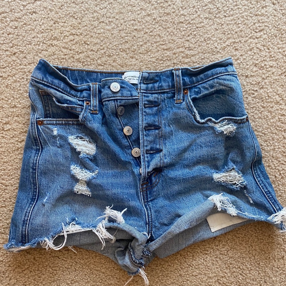 Brand new extra high rise “mom” jean shorts